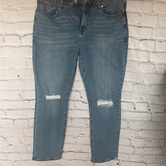 Fashion Nova Ripped Dad jeans size13 wide - Picture 2 of 13